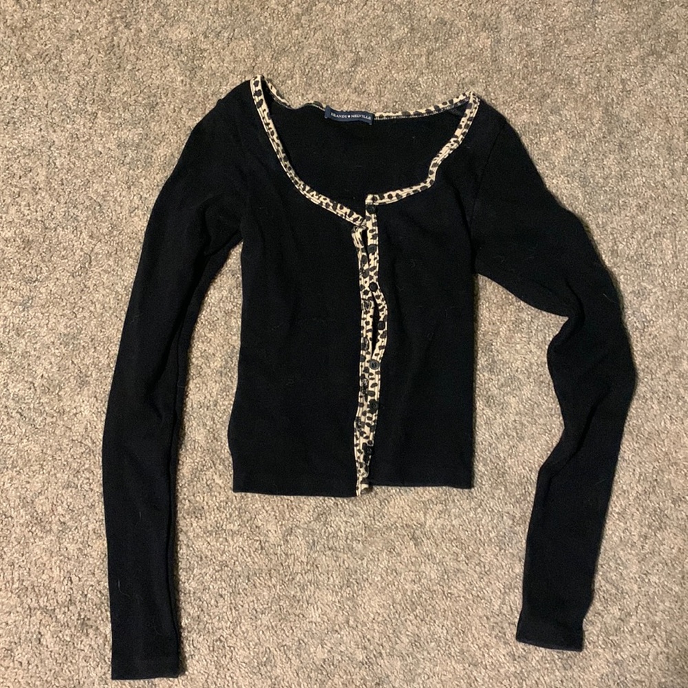 Brandy Melville Zelly Leopard Trim Top